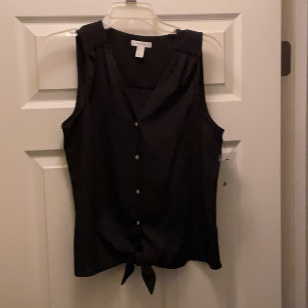Nine West, black size S, sleeveless, tie front blouse, with tags